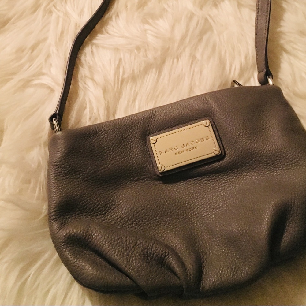 Marc Jacobs Crossbody Purse - Gray/ Silver